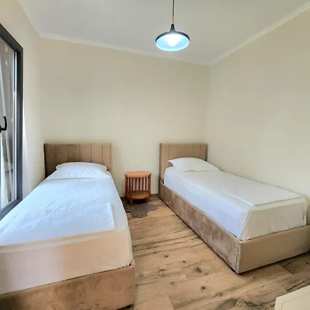 Casa vacanze Pinetrees Penthouse @ The *
